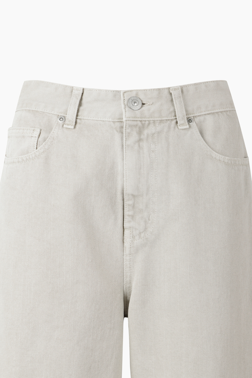 https://img.benettonmall.com/PARTS/KB/26F/BADP32641BG_MB_D12.jpg?cb=1788777022