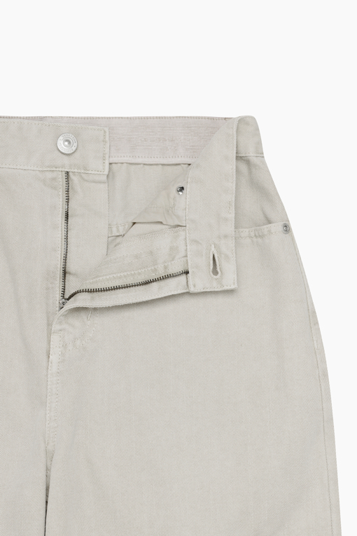 https://img.benettonmall.com/PARTS/KB/26F/BADP32641BG_MB_D15.jpg?cb=1788777022