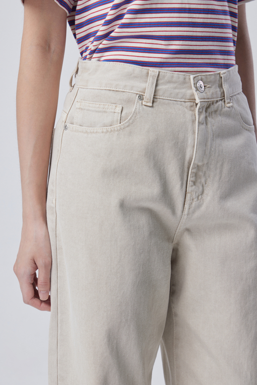 https://img.benettonmall.com/PARTS/KB/26F/BADP32641BG_MB_D3.jpg?cb=1788777022