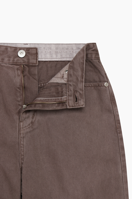 https://img.benettonmall.com/PARTS/KB/26F/BADP32641BR_MB_D15.jpg?cb=1788777022