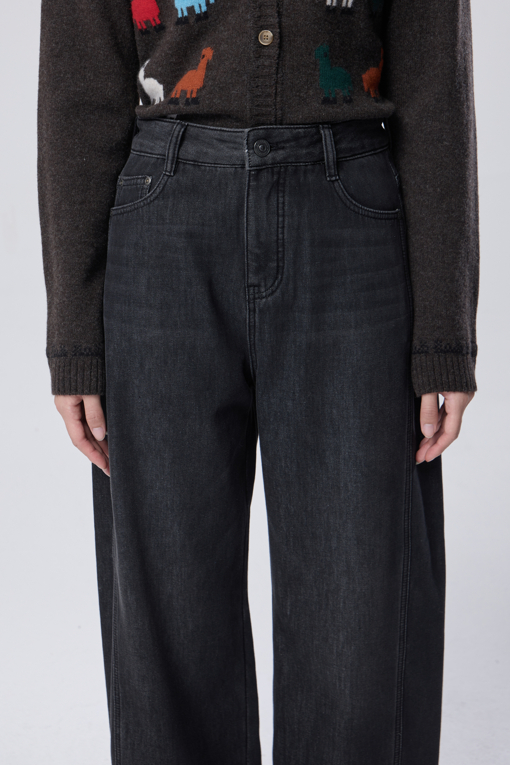 https://img.benettonmall.com/PARTS/KB/26F/BADP51661BK_MB_M2.jpg