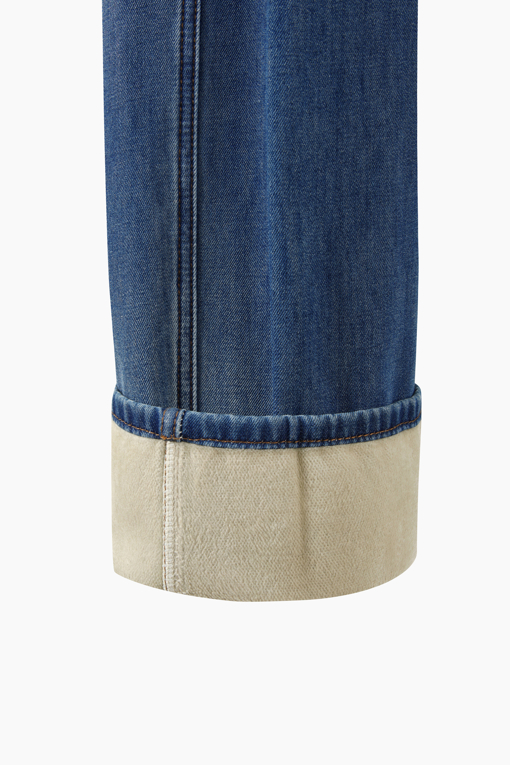 https://img.benettonmall.com/PARTS/KB/26F/BADP51661IN_MB_D6.jpg