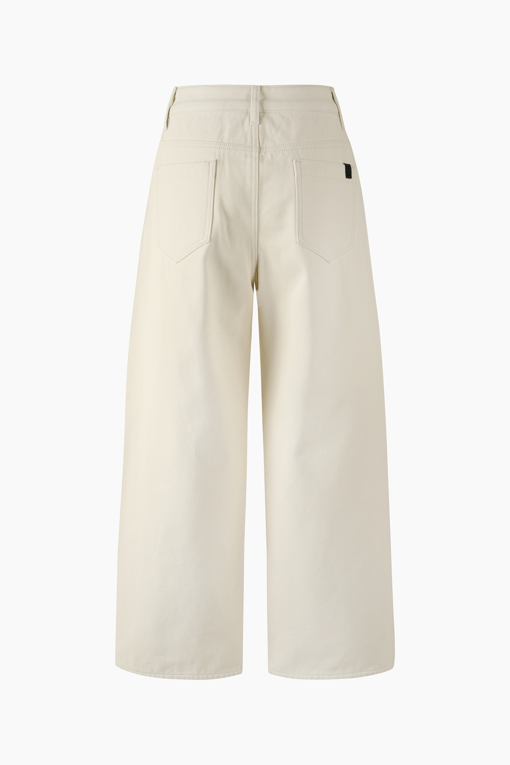 https://img.benettonmall.com/PARTS/KB/26F/BADP51661IV_MB_D1.jpg