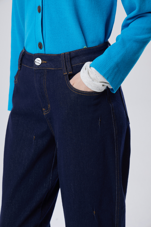 https://img.benettonmall.com/PARTS/KB/26F/BADP53661IN_MB_M3.jpg
