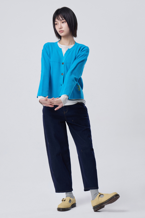 https://img.benettonmall.com/PARTS/KB/26F/BADP53661IN_MB_M5.jpg