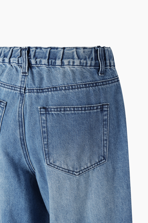 https://img.benettonmall.com/PARTS/KB/26F/BADP54661IN_MB_D5.jpg