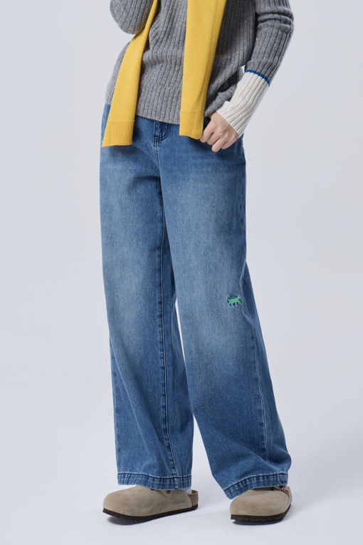 https://img.benettonmall.com/PARTS/KB/26F/BADP54661IN_MB_M0.jpg