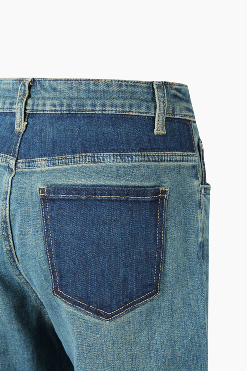 https://img.benettonmall.com/PARTS/KB/26F/BADP55661IN_MB_D5.jpg