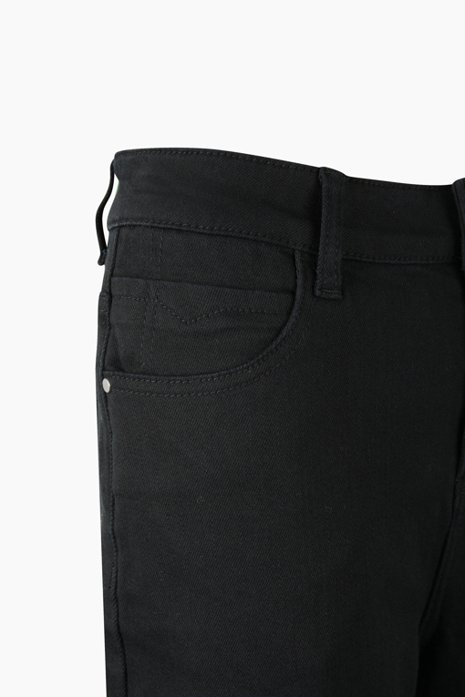 https://img.benettonmall.com/PARTS/KB/26F/BADP56661BK_MB_D3.jpg