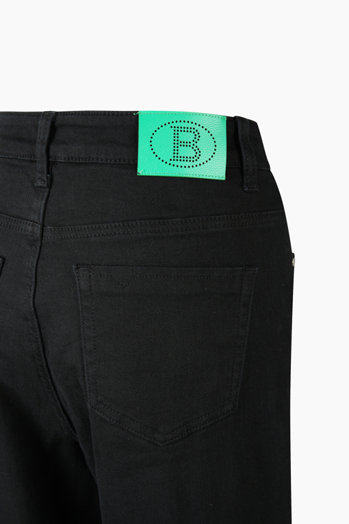 https://img.benettonmall.com/PARTS/KB/26F/BADP56661BK_MB_D4.jpg