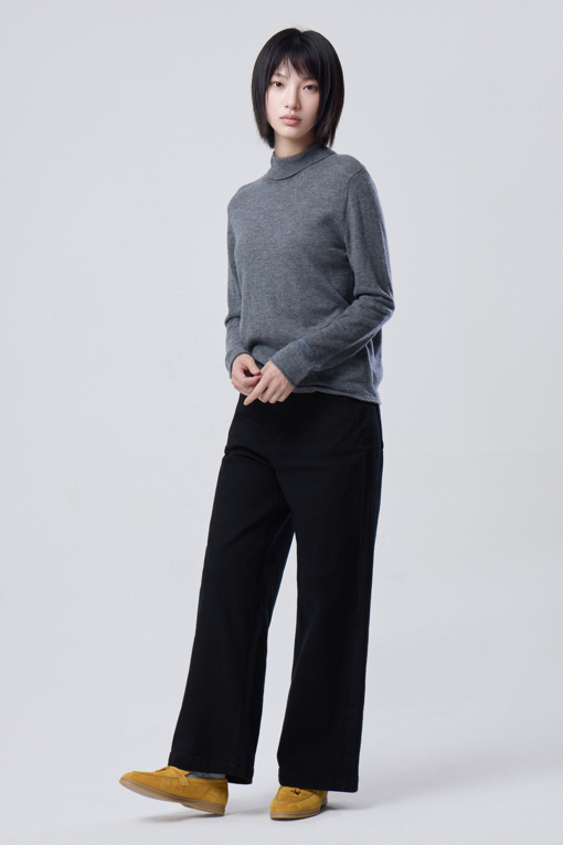 https://img.benettonmall.com/PARTS/KB/26F/BADP56661BK_MB_M5.jpg