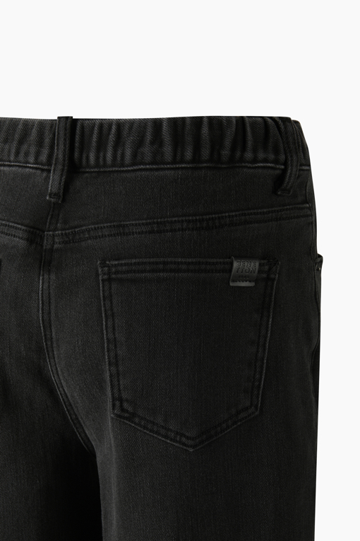 https://img.benettonmall.com/PARTS/KB/26F/BADP57661BK_MB_D4.jpg