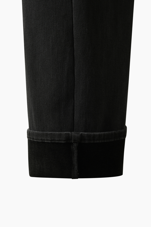 https://img.benettonmall.com/PARTS/KB/26F/BADP57661BK_MB_D5.jpg