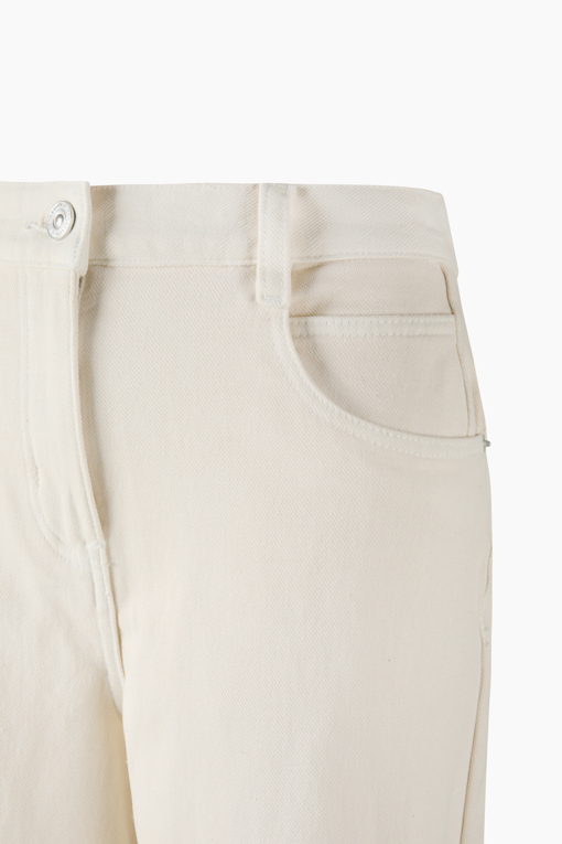 https://img.benettonmall.com/PARTS/KB/26F/BADP57661IV_MB_D3.jpg