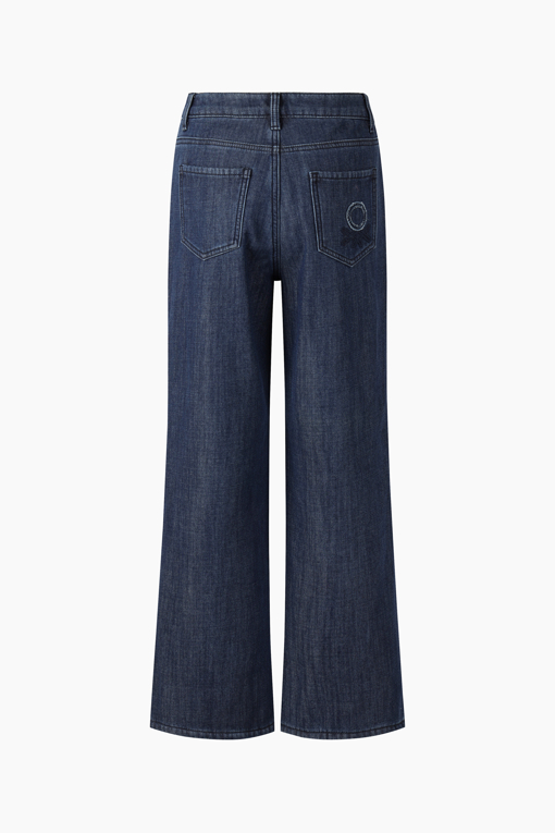 https://img.benettonmall.com/PARTS/KB/26F/BADP58661IN_MB_D1.jpg