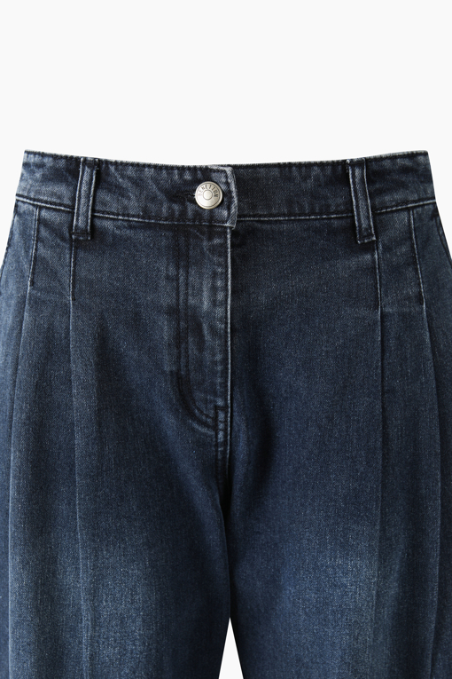 https://img.benettonmall.com/PARTS/KB/26F/BADP59661IN_MB_D2.jpg