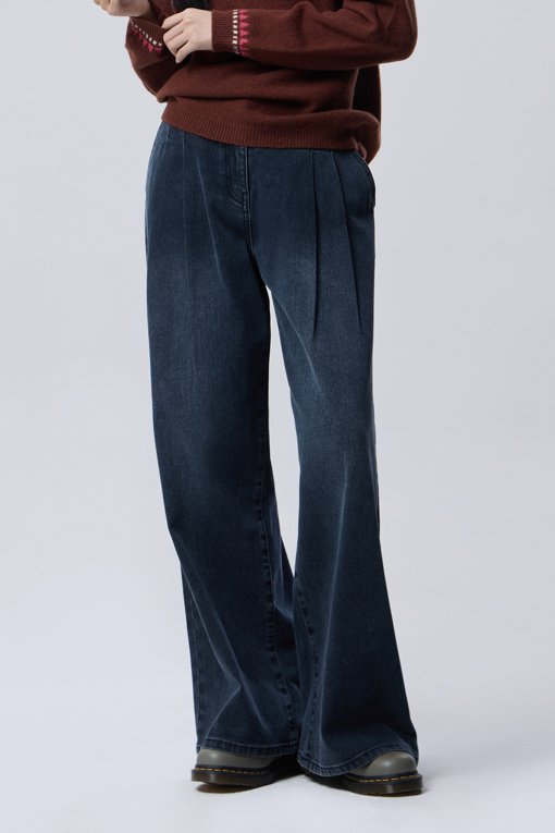 https://img.benettonmall.com/PARTS/KB/26F/BADP59661IN_MB_M0.jpg