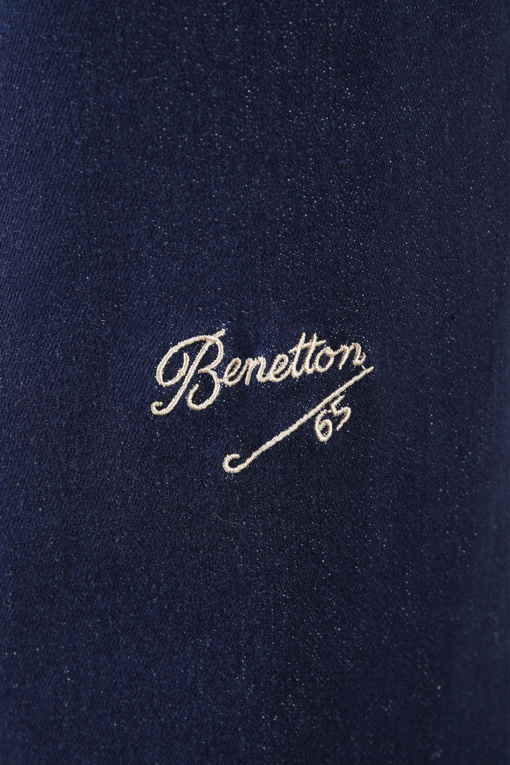 https://img.benettonmall.com/PARTS/KB/26F/BADP60661IN_MB_D5.jpg