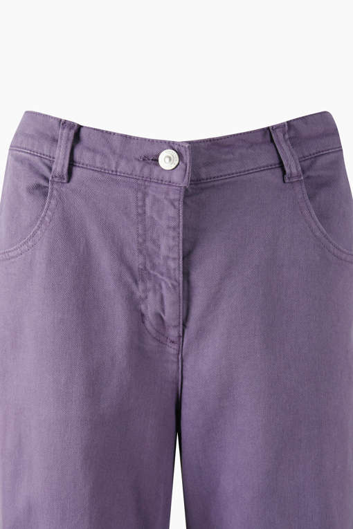 https://img.benettonmall.com/PARTS/KB/26F/BADP72661VO_MB_D2.jpg
