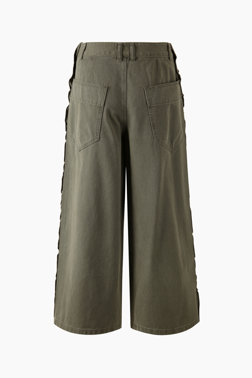 https://img.benettonmall.com/PARTS/KB/26F/BADP73661KA_MB_D1.jpg