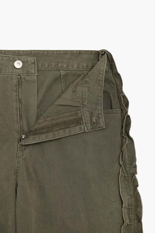 https://img.benettonmall.com/PARTS/KB/26F/BADP73661KA_MB_D5.jpg