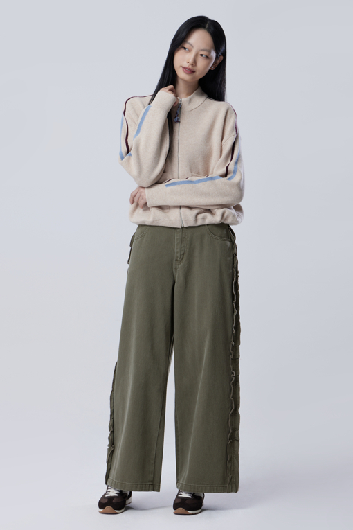 https://img.benettonmall.com/PARTS/KB/26F/BADP73661KA_MB_M5.jpg