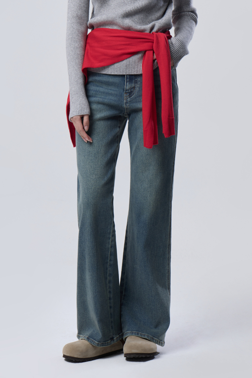 https://img.benettonmall.com/PARTS/KB/26F/BADP74661IN_MB_M0.jpg