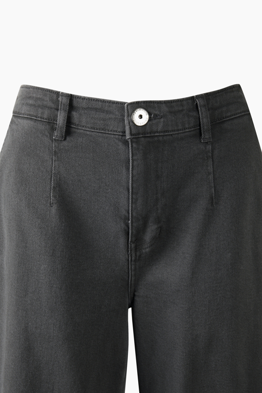 https://img.benettonmall.com/PARTS/KB/26F/BADP75661DG_MB_D2.jpg