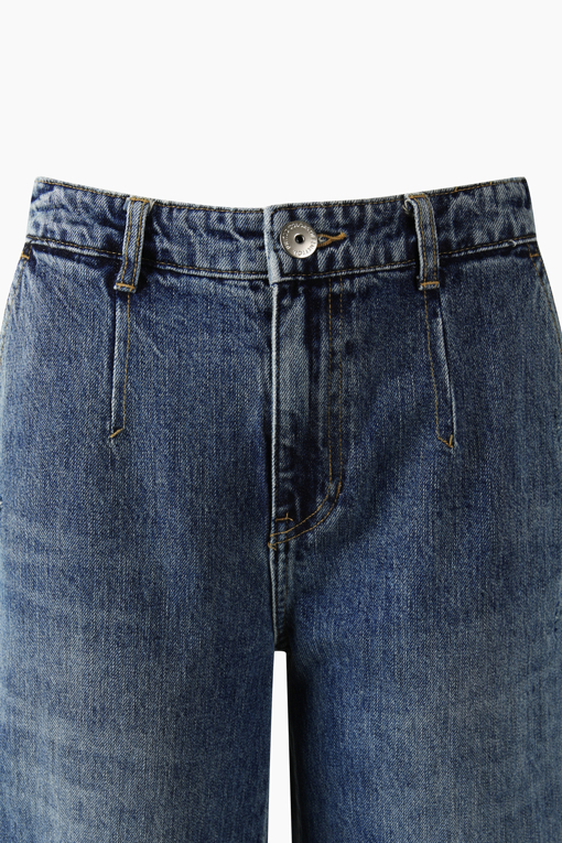 https://img.benettonmall.com/PARTS/KB/26F/BADP75661IN_MB_D2.jpg