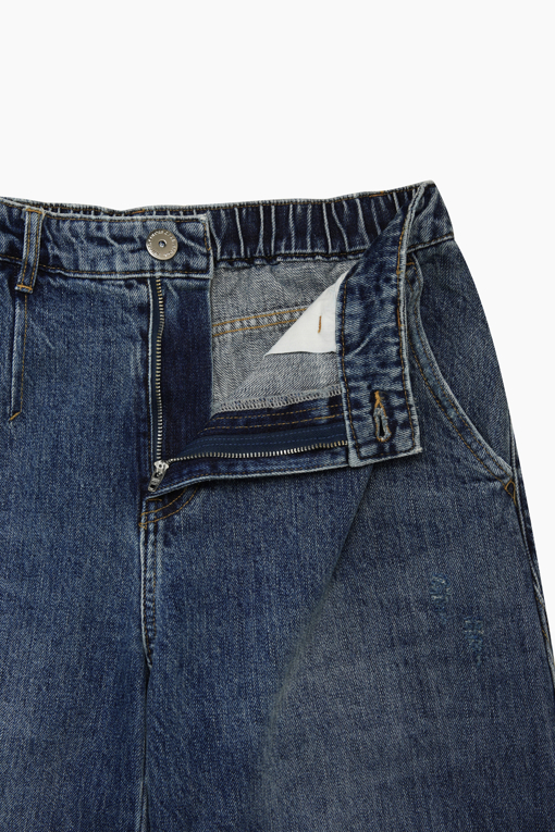 https://img.benettonmall.com/PARTS/KB/26F/BADP75661IN_MB_D5.jpg