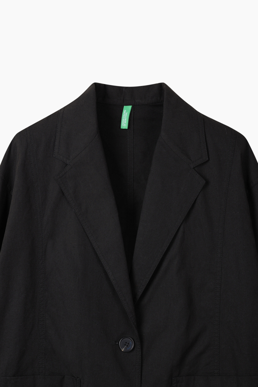 https://img.benettonmall.com/PARTS/KB/26F/BAJK01641BK_MB_D12.jpg?cb=1788777022