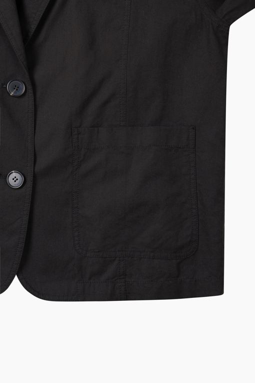 https://img.benettonmall.com/PARTS/KB/26F/BAJK01641BK_MB_D14.jpg?cb=1788777022