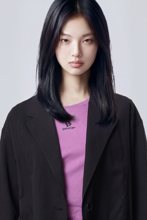 https://img.benettonmall.com/PARTS/KB/26F/BAJK01641BK_MB_D2.jpg?cb=1788777022