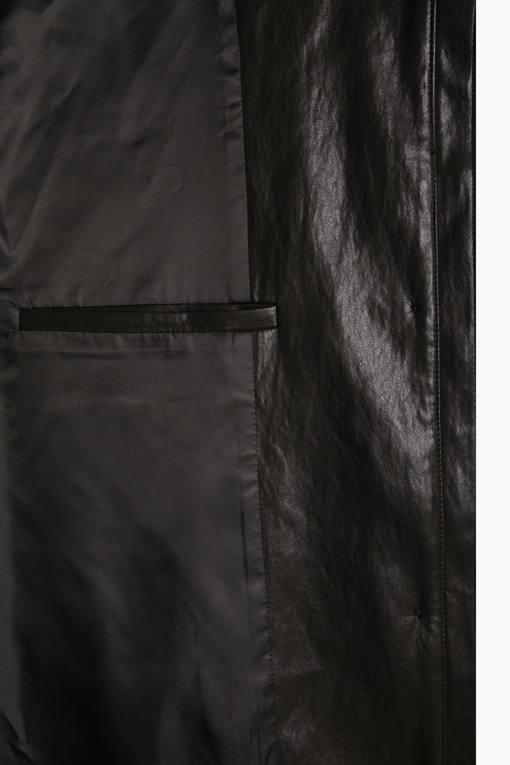 https://img.benettonmall.com/PARTS/KB/26F/BAJK50661BR_MB_D6.jpg?cb=1788777022