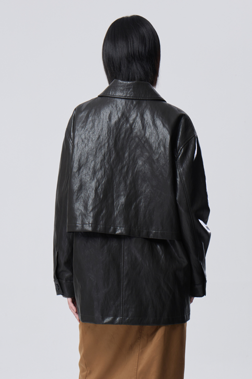 https://img.benettonmall.com/PARTS/KB/26F/BAJK50661BR_MB_M1.jpg?cb=1788777022
