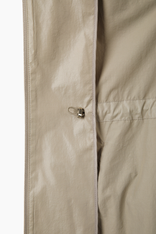 https://img.benettonmall.com/PARTS/KB/26F/BAJP03641BG_MB_D6.jpg