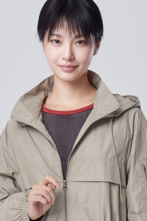 https://img.benettonmall.com/PARTS/KB/26F/BAJP03641BG_MB_M2.jpg?cb=1788777022