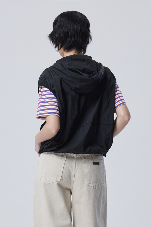 https://img.benettonmall.com/PARTS/KB/26F/BAJP30641BK_MB_D1.jpg?cb=1788777022