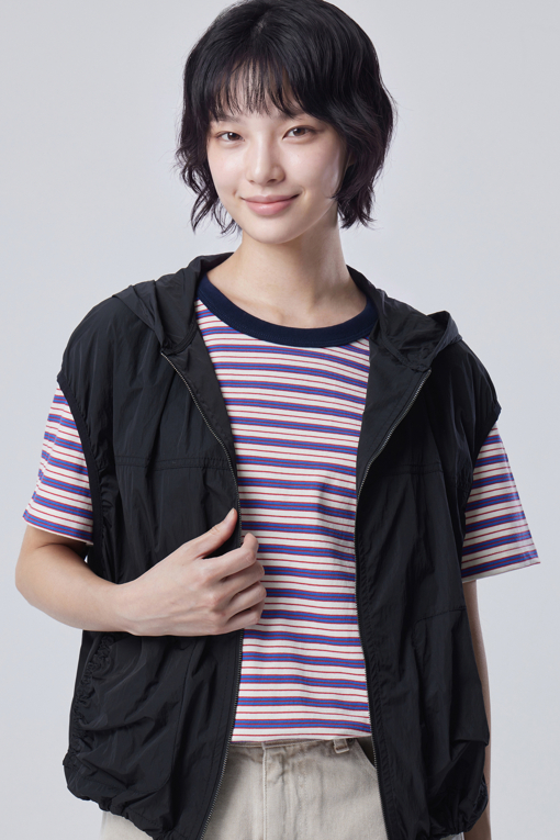 https://img.benettonmall.com/PARTS/KB/26F/BAJP30641BK_MB_D2.jpg?cb=1788777022