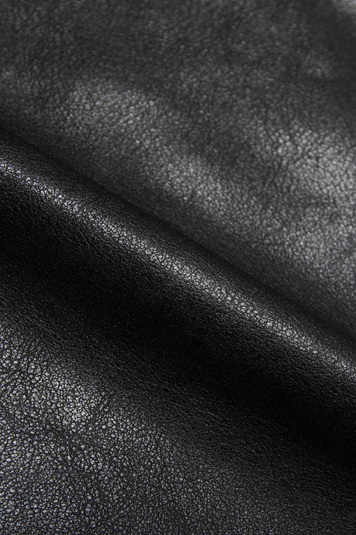 https://img.benettonmall.com/PARTS/KB/26F/BAJP31641BK_MB_D6.jpg