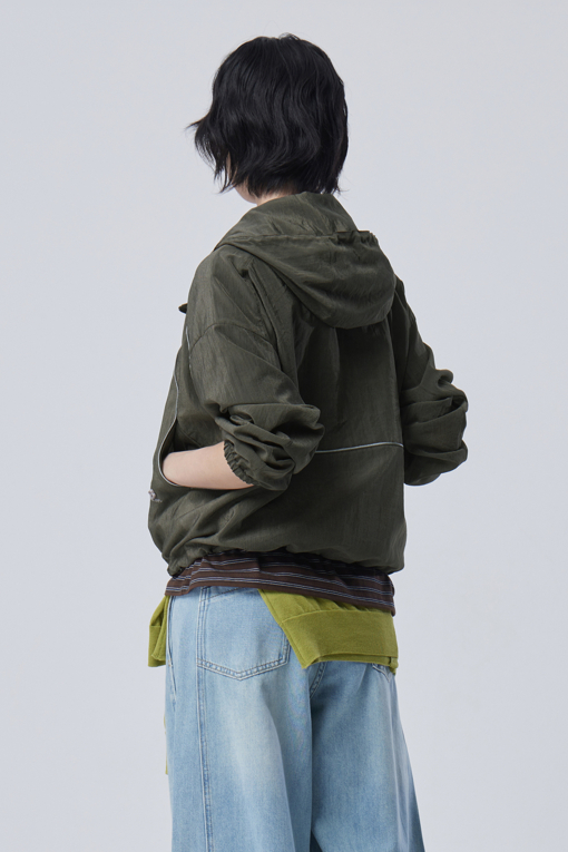 https://img.benettonmall.com/PARTS/KB/26F/BAJP32641KA_MB_D1.jpg?cb=1788777022