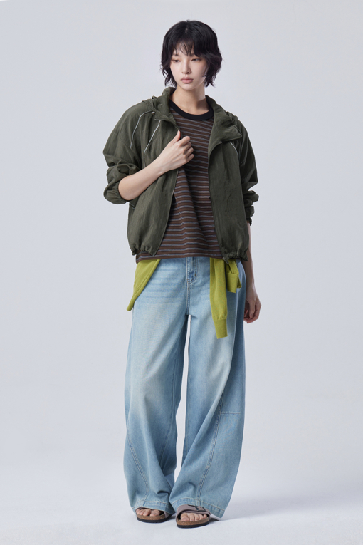 https://img.benettonmall.com/PARTS/KB/26F/BAJP32641KA_MB_D5.jpg?cb=1788777022