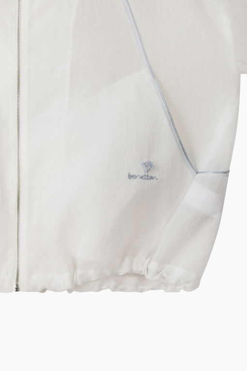 https://img.benettonmall.com/PARTS/KB/26F/BAJP32641WH_MB_D14.jpg?cb=1788777022