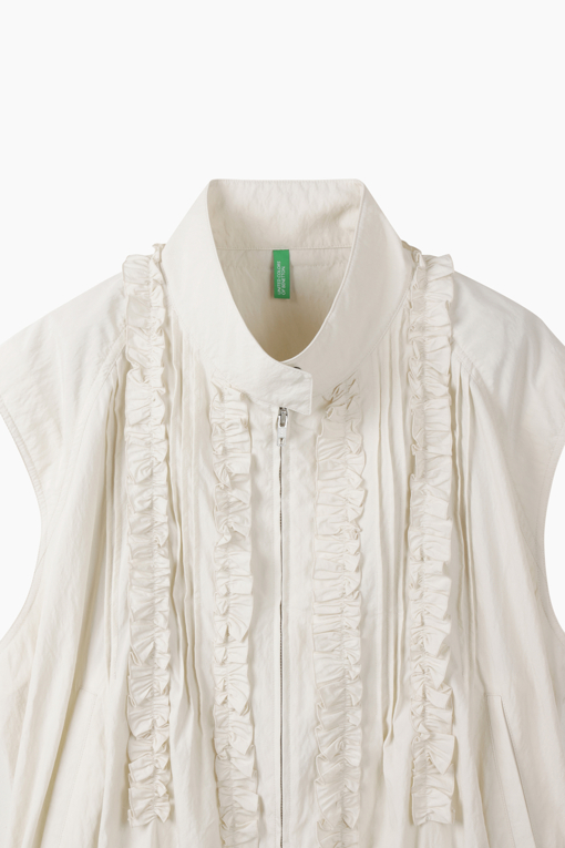 https://img.benettonmall.com/PARTS/KB/26F/BAJP33641IV_MB_D12.jpg?cb=1788777022