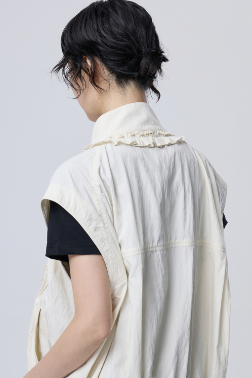 https://img.benettonmall.com/PARTS/KB/26F/BAJP33641IV_MB_D3.jpg?cb=1788777022