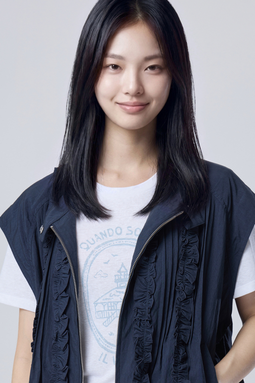 https://img.benettonmall.com/PARTS/KB/26F/BAJP33641NY_MB_D2.jpg?cb=1788777022