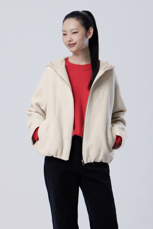 https://img.benettonmall.com/PARTS/KB/26F/BAJP53661CR_MB_M0.jpg