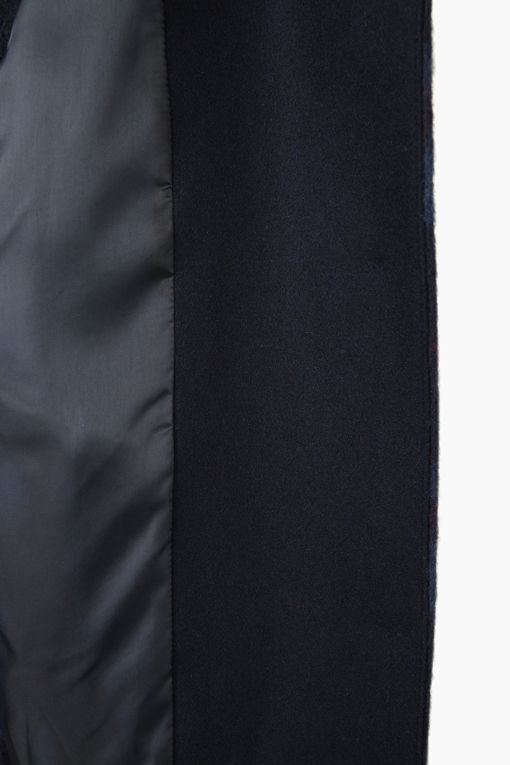 https://img.benettonmall.com/PARTS/KB/26F/BAJP57661NY_MB_D5.jpg