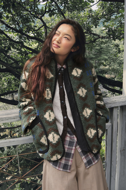 https://img.benettonmall.com/PARTS/KB/26F/BAJP61661GN_MB_D0.jpg