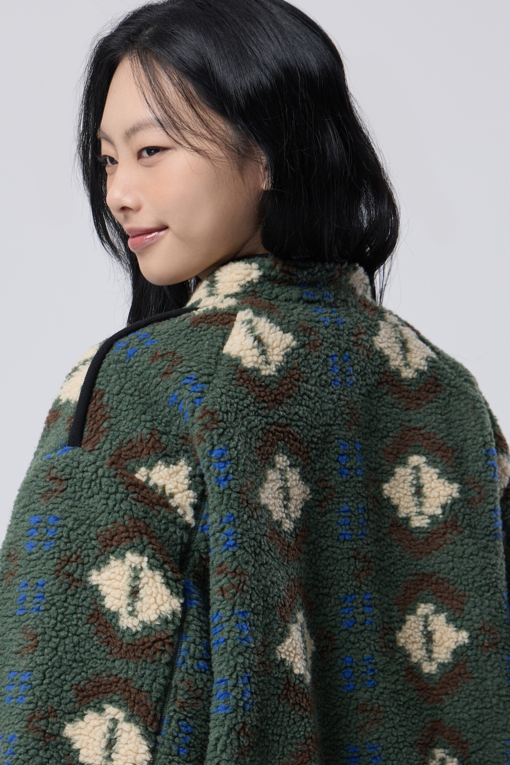 https://img.benettonmall.com/PARTS/KB/26F/BAJP61661GN_MB_M3.jpg